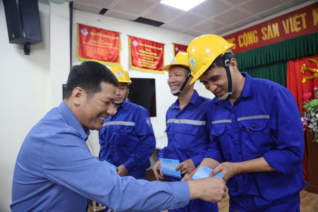 TKV đẩy mạnh chuyển đổi số trong quản lý và sản xuất